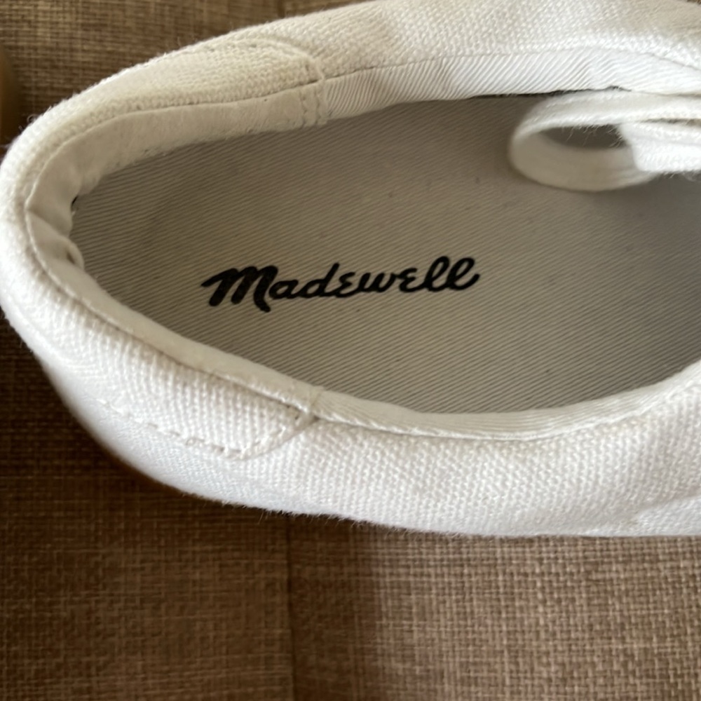 Shoes - Picture 2 of 2